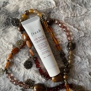 Fresh Beauty Soy Face Cleanser